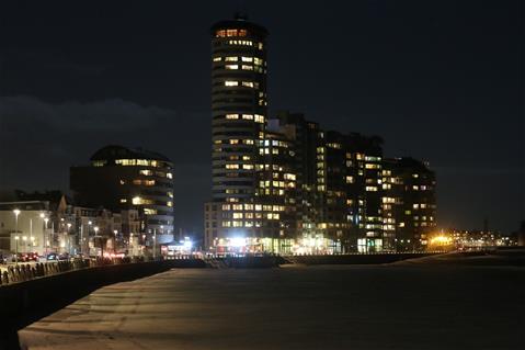 Boulevard by night