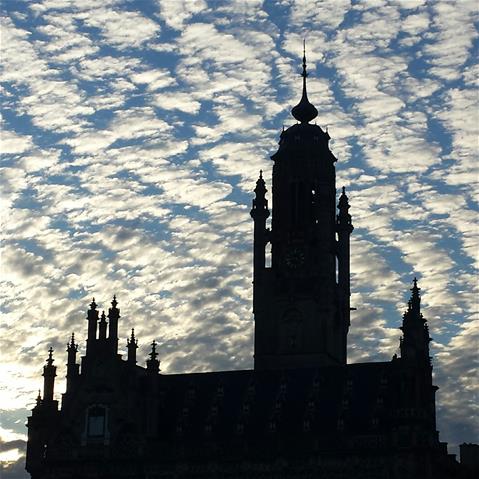 Stadhuis Middelburg 'in de wolken'