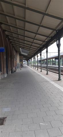 NS Station